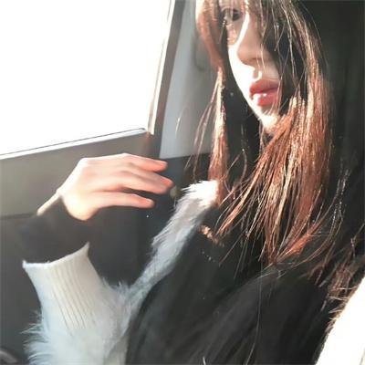 芒斯特一家海报