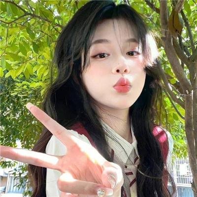 欢迎光临娃娃屋海报